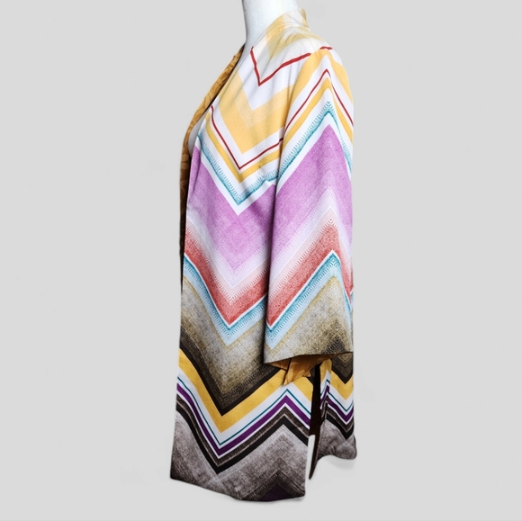 Chicos Women's Cheveron Multicolor Striped Reversible Kimono - Picture 4 of 10
